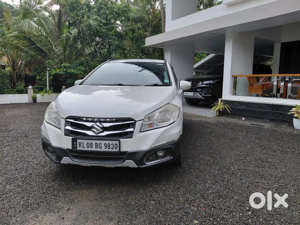 Maruti Suzuki S-cross 2015 Diesel Well Maintained