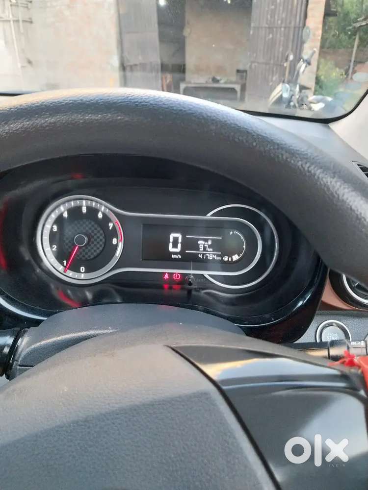 Hyundai Aura 2021 Petrol Well Maintained