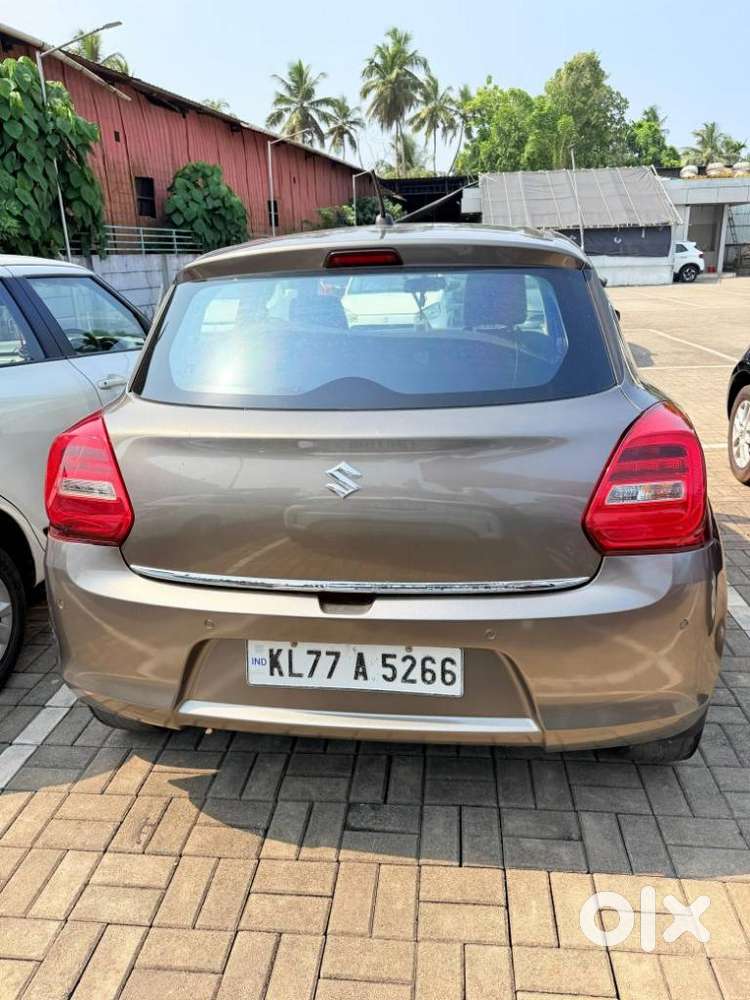 Maruti Suzuki Swift Vxi Optional, 2020, Petrol
