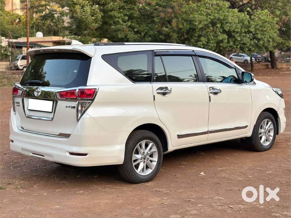 Toyota Innova Crysta 2.4 V 8 Str, 2019, Diesel