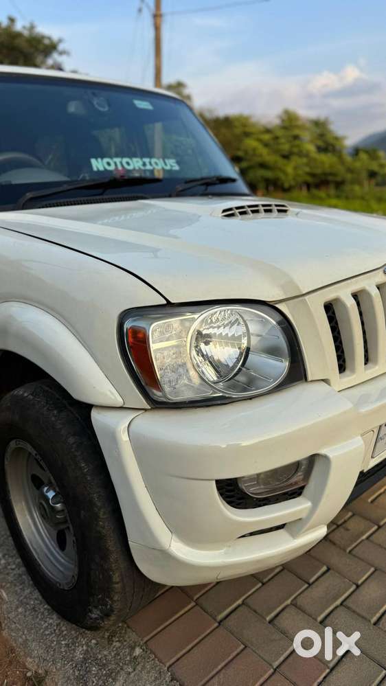 Scorpio Vlx Microhybrid Top Trim