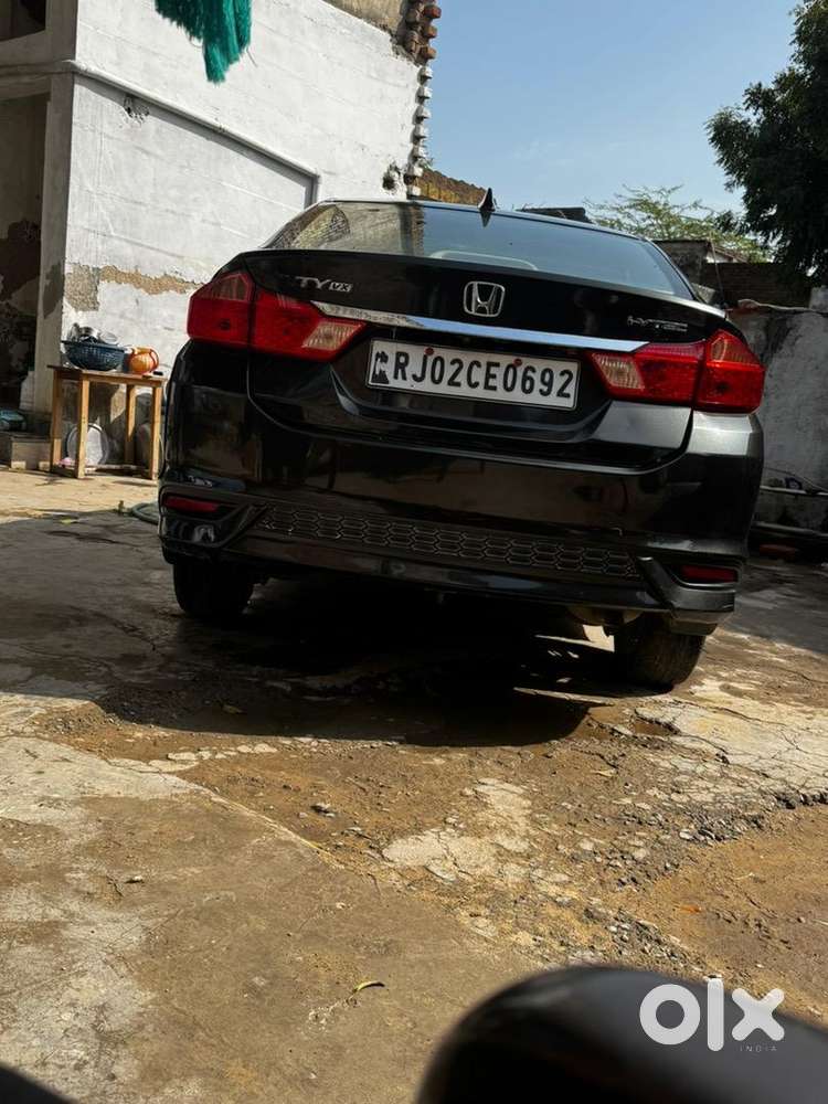 Honda City 2018 Petrol Well Maintained