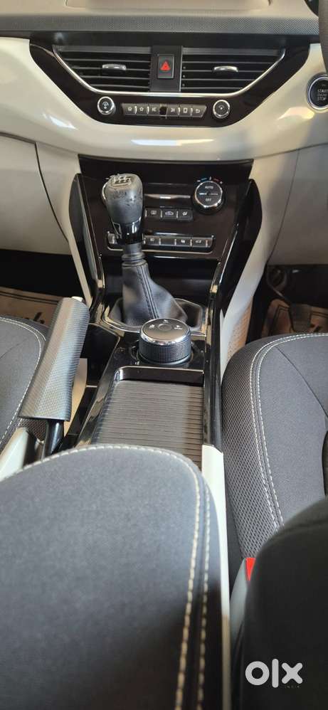 Tata Nexon 1.2 Revotron Xz Plus, 2020, Petrol
