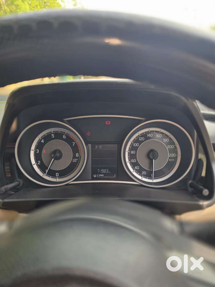 Maruti Suzuki Dzire 1.2 Vxi, 2022, Petrol