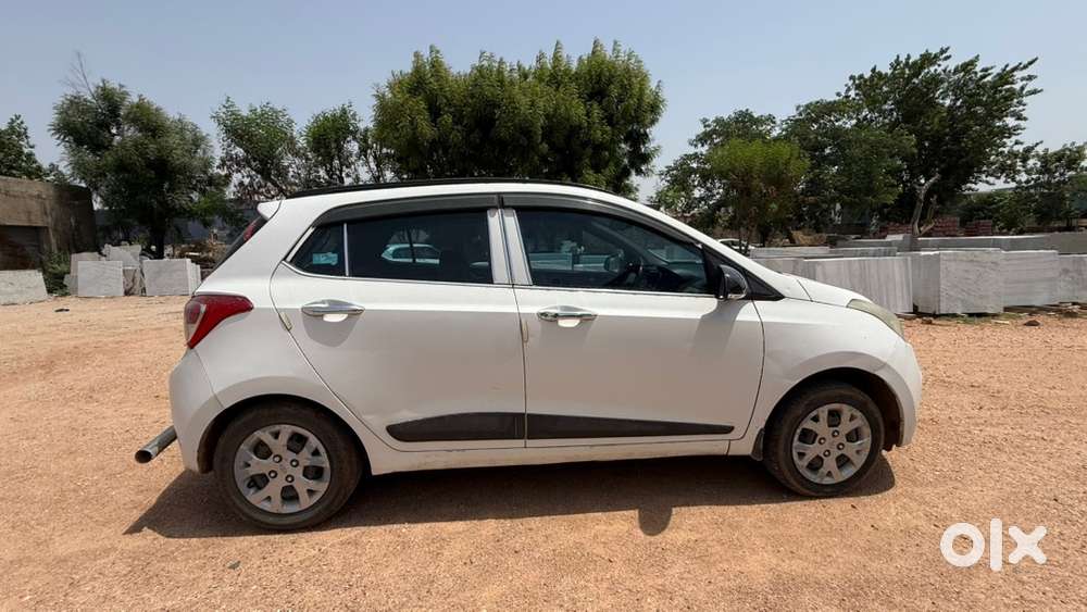 Hyundai Petrol Car 2015
