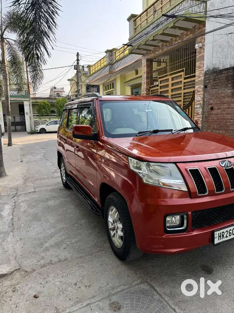 Mahindra Tuv 300 2016