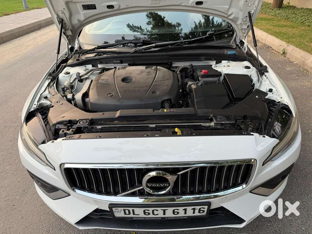 Volvo S60 T4 Inscription, 2021, Petrol