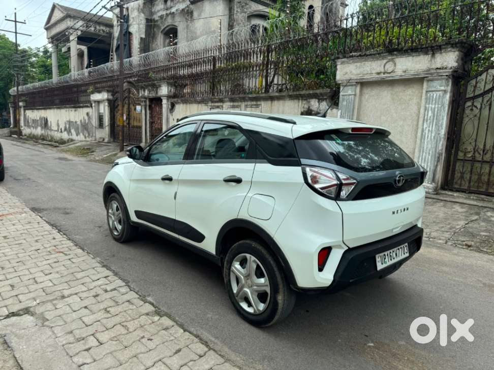 Tata Nexon 1.2 Revotron Xma Amt, 2021, Petrol