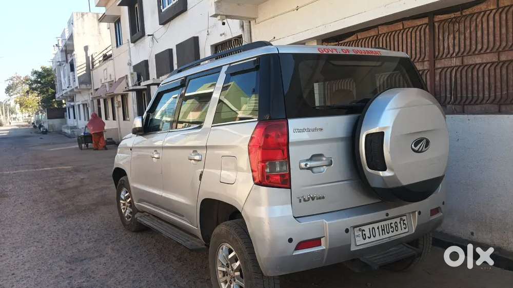 Mahindra Tuv 300 2018