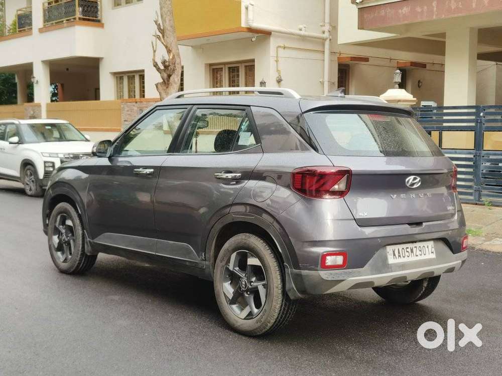 Hyundai Venue Sx Plus Turbo Dct, 2019, Petrol
