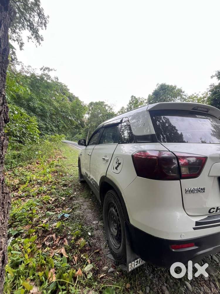Maruti Suzuki Brezza 2016 Diesel Well Maintained