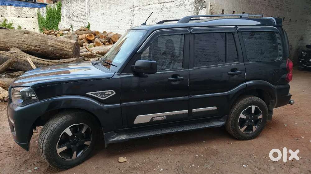 Mahindra Scorpio Classic 2023 Diesel 47000 Km Driven