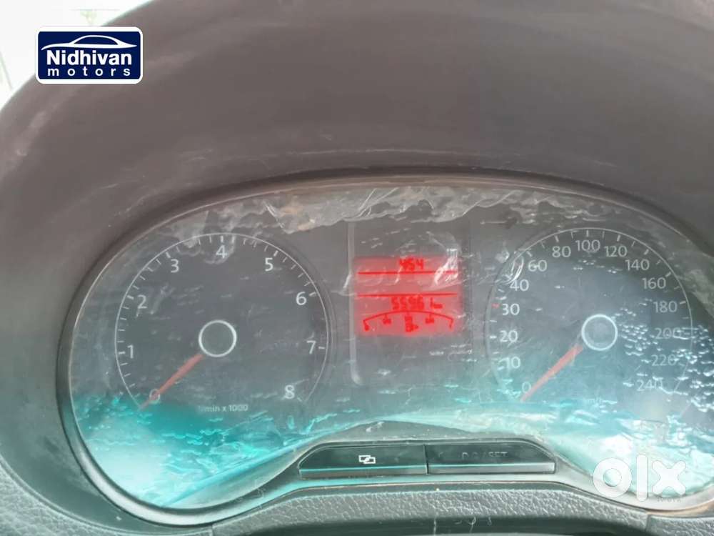 Volkswagen Polo Petrol Highline 1.2l, 2013, Petrol