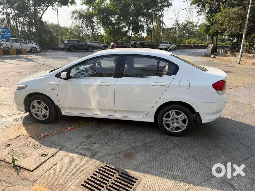 Honda City Petrol Manual 2011