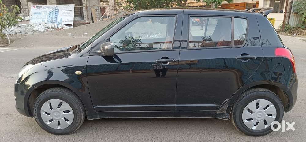 Maruti Suzuki Swift 2004-2010 Vxi Bsiv, 2011, Petrol