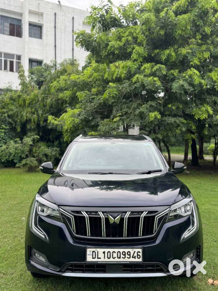 Mahindra Xuv700 2.0 Ax 5 Petrol Mt 7 Str, 2022, Petrol