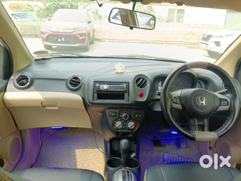 Honda Brio 2013-2016 Vx At, 2015, Petrol