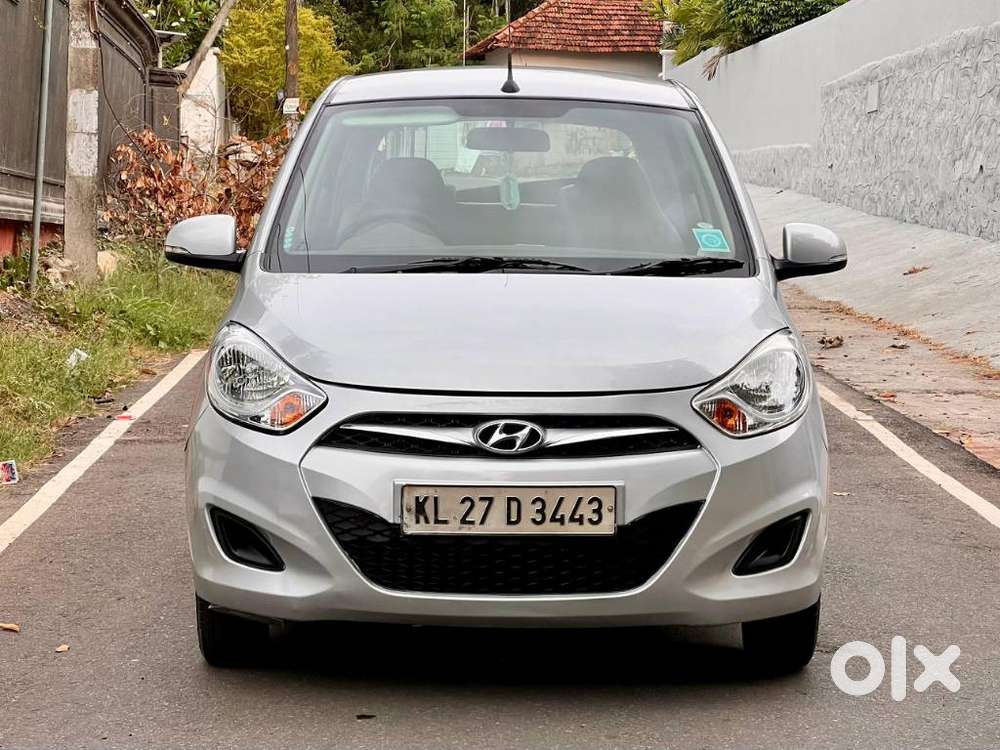 Hyundai I10 Sportz At, 2013, Petrol