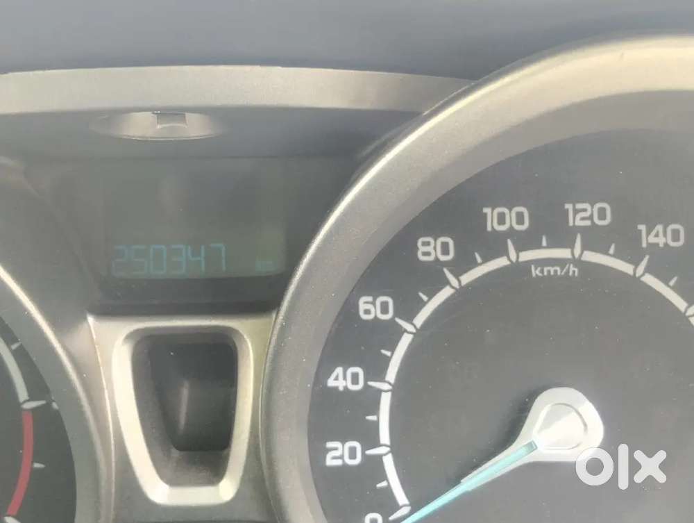 Ford Escort 2015 Diesel 148000 Km Driven
