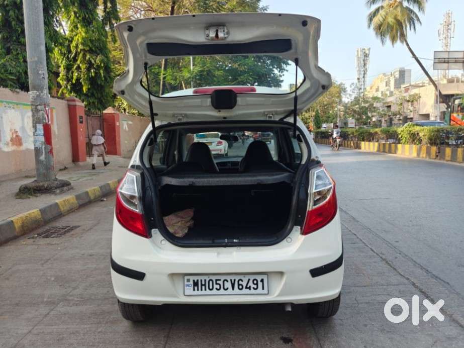 Maruti Suzuki Alto K10 Vxi Amt, 2016, Petrol