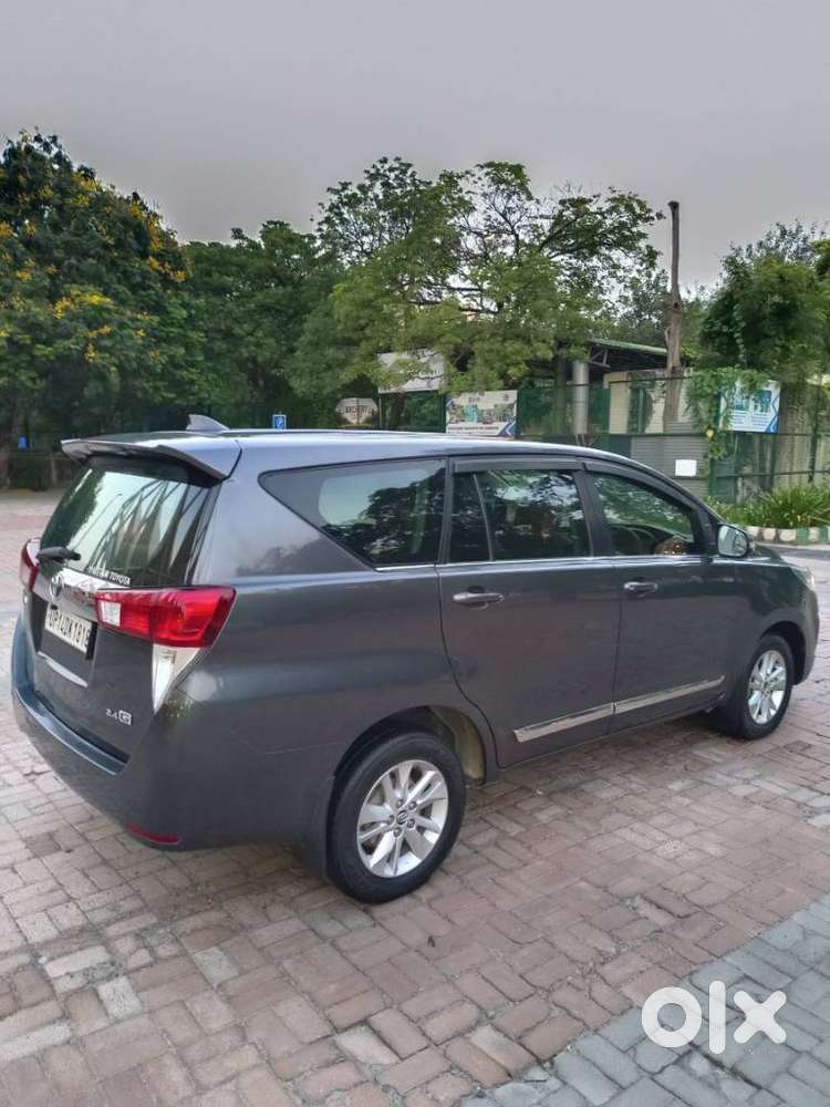 Toyota Innova Crysta 2.4 G Mt, 2017, Diesel