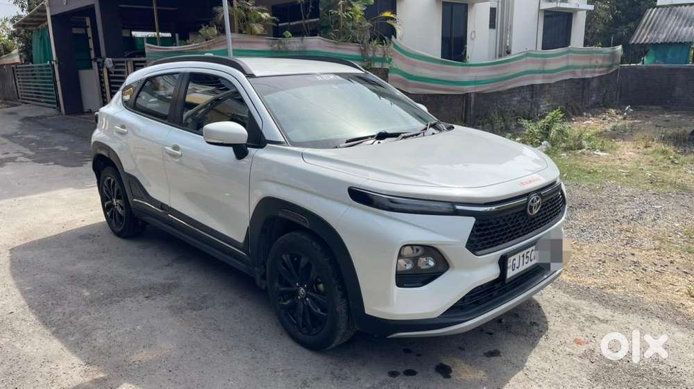 Toyota Urban Cruiser Taisor Amt Petrol 2024