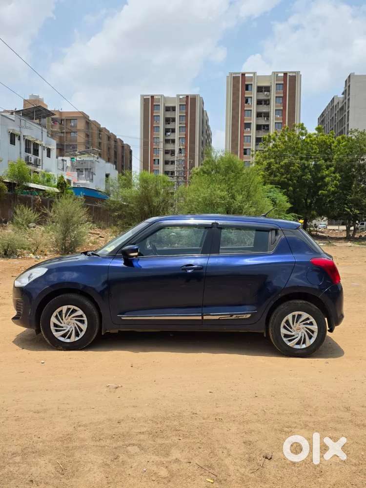 Maruti Suzuki Swift Vxi, 2022, Petrol