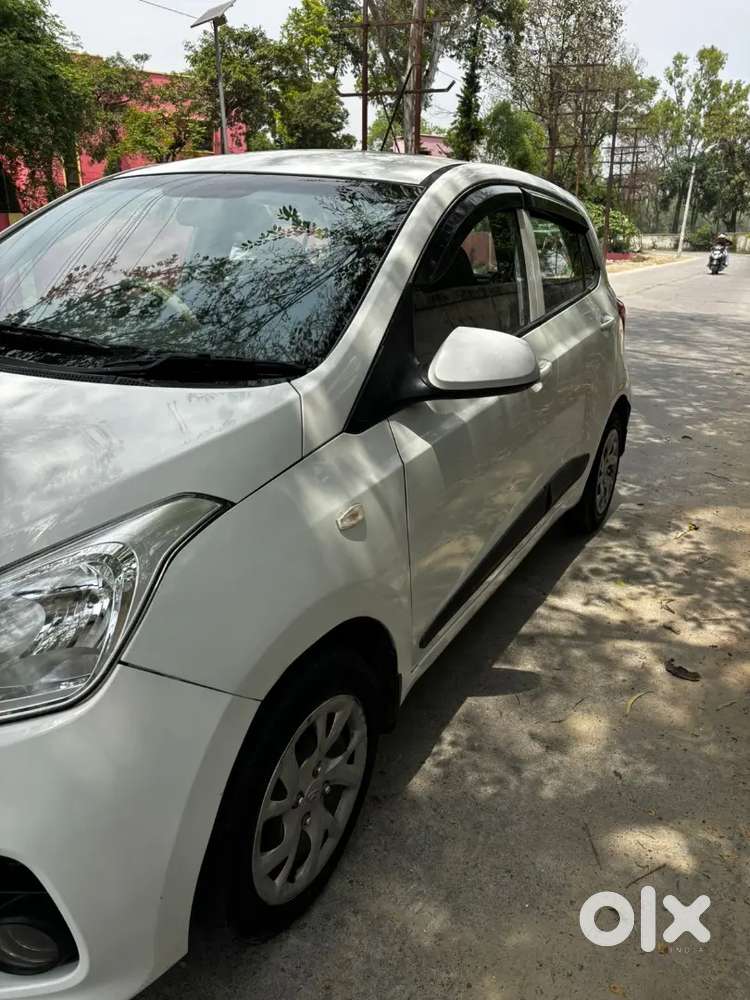 Hyundai Grand I10 2018 Diesel 70000 Km Driven Dl Number Ha