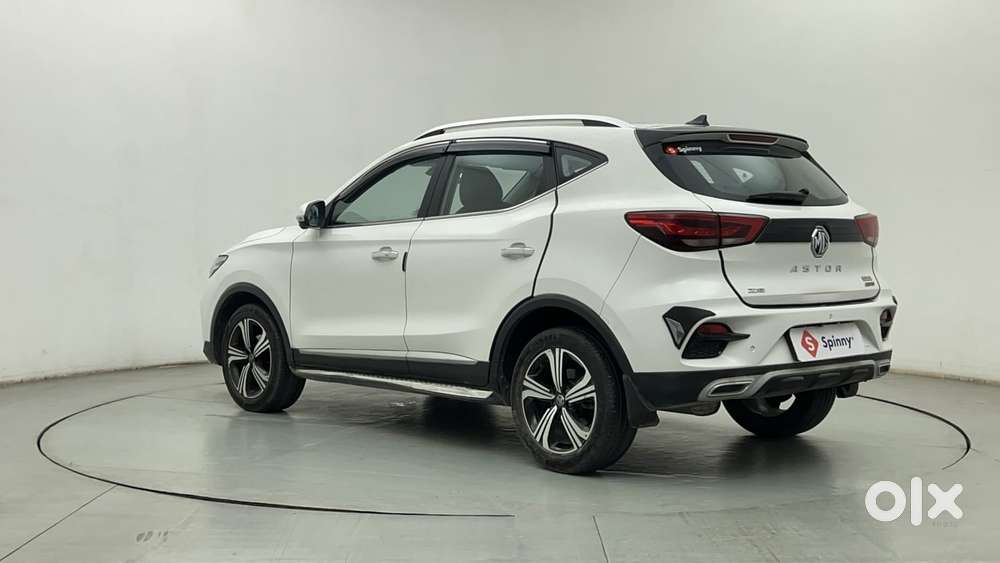 Mg Astor 1.5 Savvy Cvt S Red, 2022, Petrol