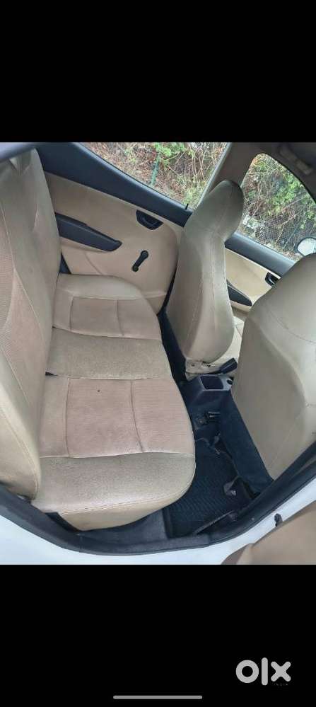 Hyundai Eon Era +, 2017, Petrol