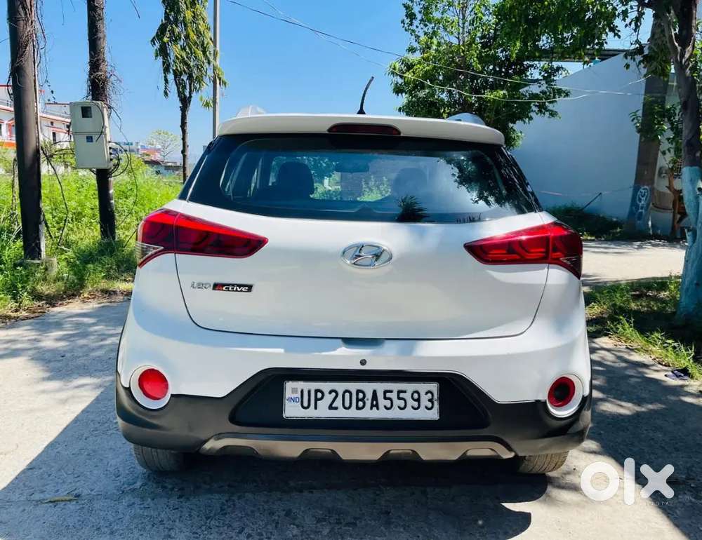 Hyundai I20 Active 2017 Petrol Well Maintained