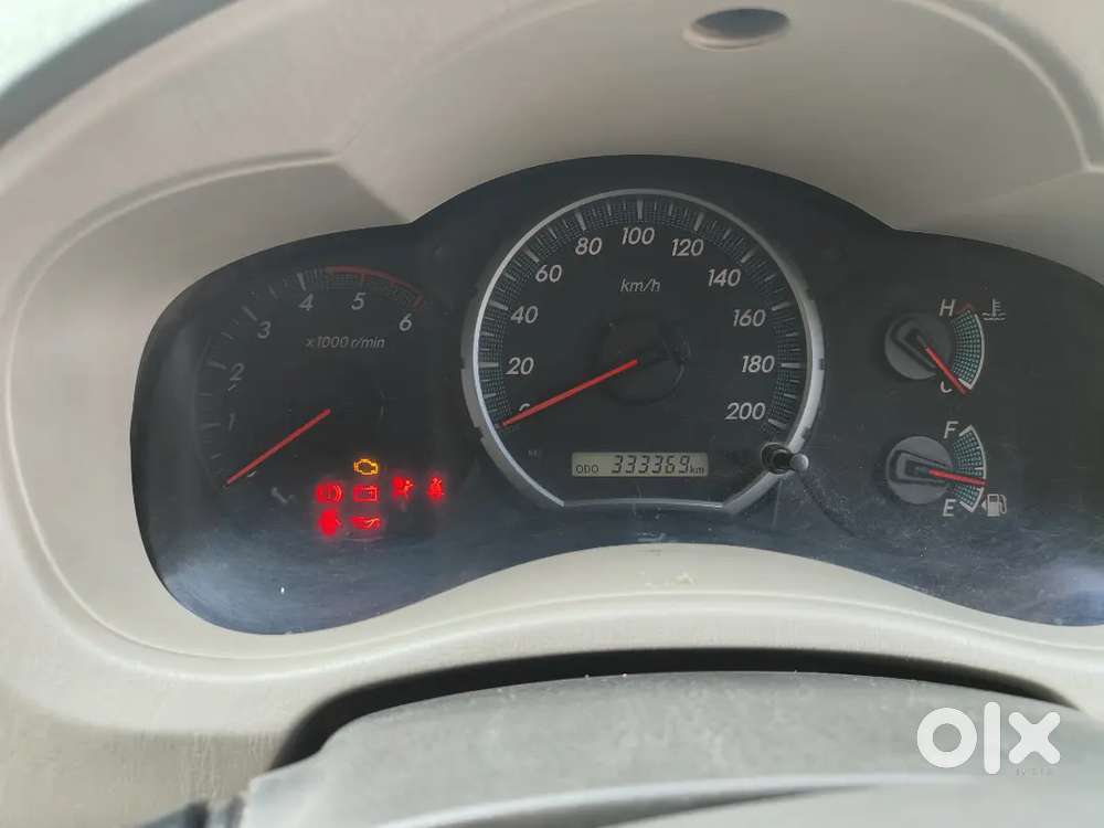 Toyota Innova Diesel 2014