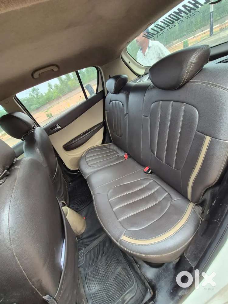 Hyundai I20 Asta 1.4 Crdi Diesel (top Model) – Well Maintained