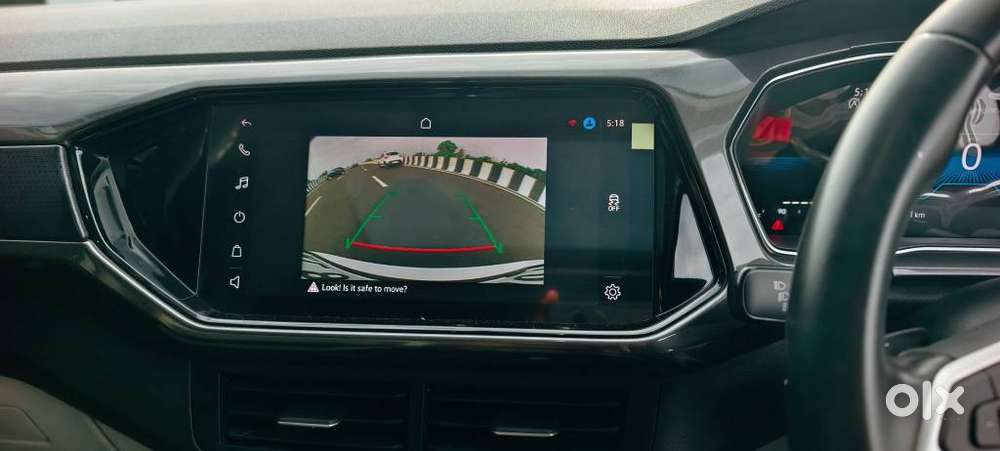 Volkswagen Taigun 1.0 Tsi Topline At, 2023, Petrol