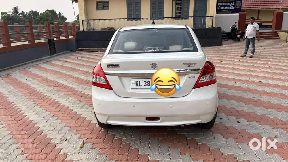 Maruti Suzuki Swift Dzire 1.2 Vxi Bsiv, 2012, Petrol