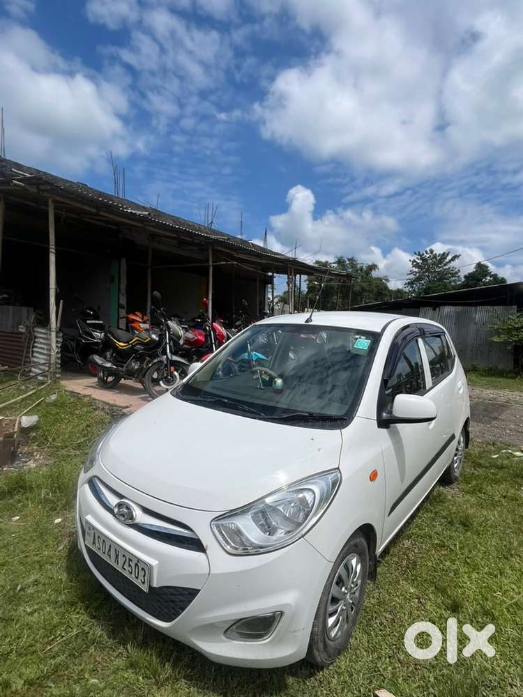 Hyundai Petrol Manual 2016