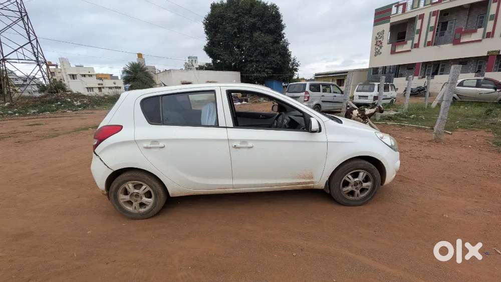 Hyundai I20 Sportz Petrol Manual 2011 Car