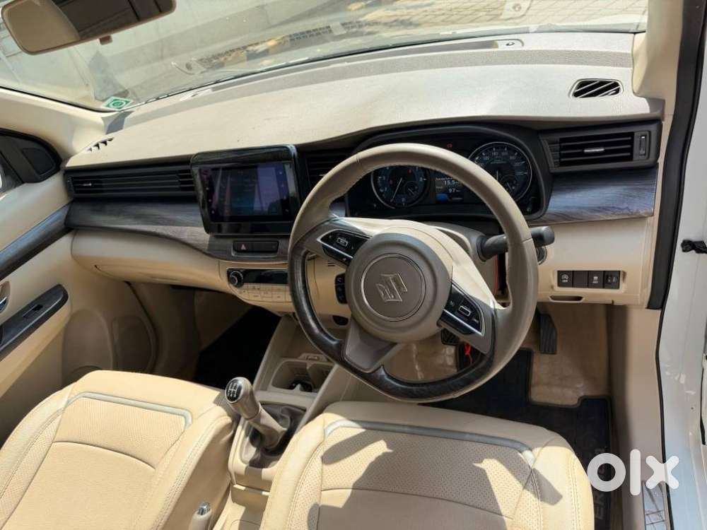 Maruti Suzuki Ertiga 1.5 Zxi Plus Shvs, 2022, Petrol