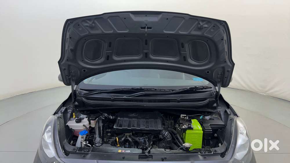 Hyundai Aura 1.2 Sx Cng, 2023, Cng & Hybrids