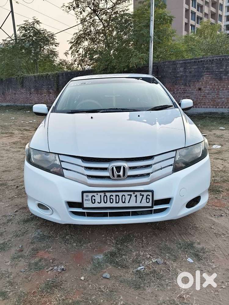 Honda City 1.5 V Mt, 2010, Cng & Hybrids