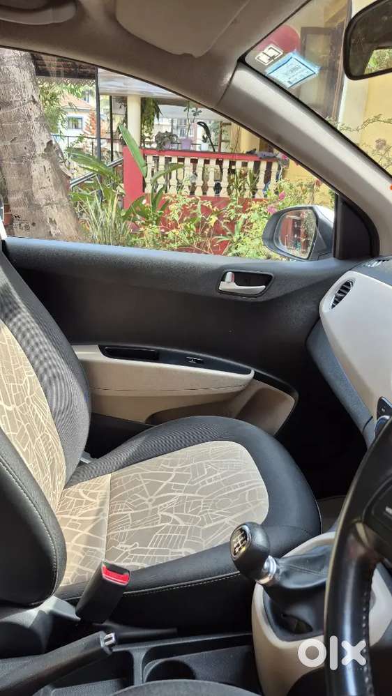 Hyundai Grand I10 2015 Petrol 54000 Km Driven