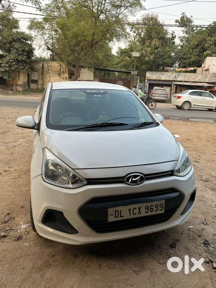 Hyundai Xcent 2016 Cng Paas Well Maintained.