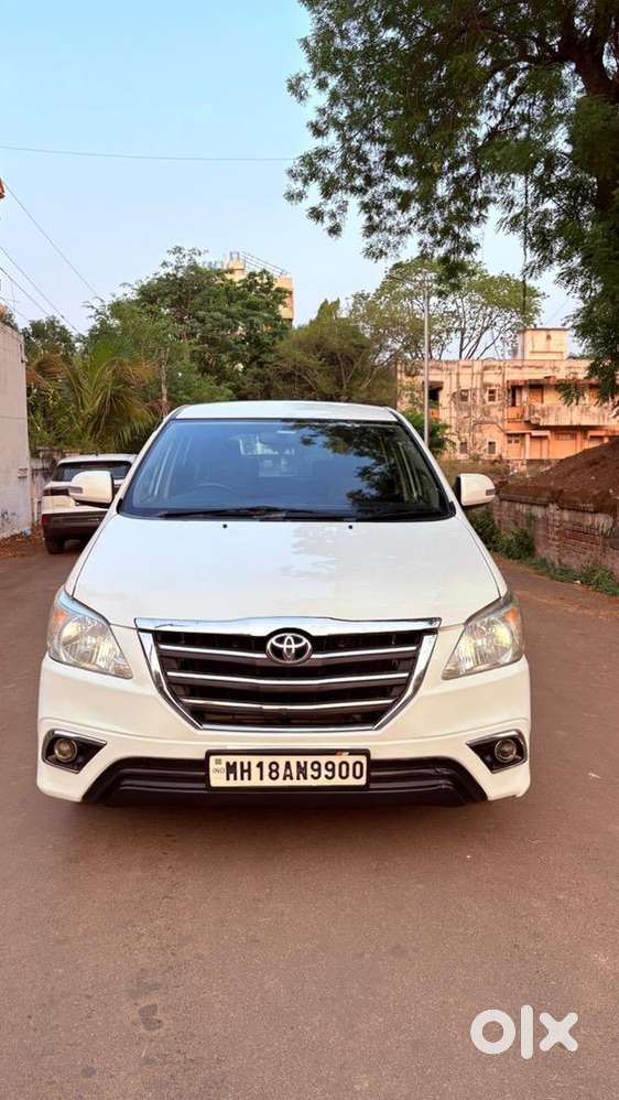 Toyota Innova 2016 V - 7 Seater Top Modle Diesel