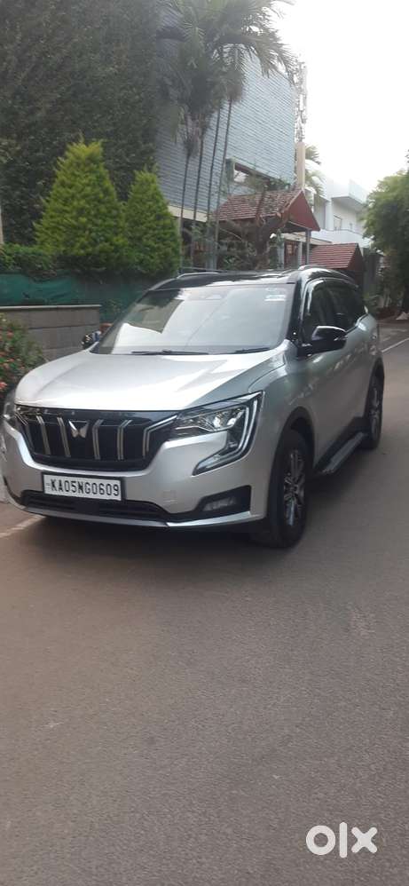Mahindra Xuv700 2.0 Ax 7 Petrol At Str, 2023, Petrol