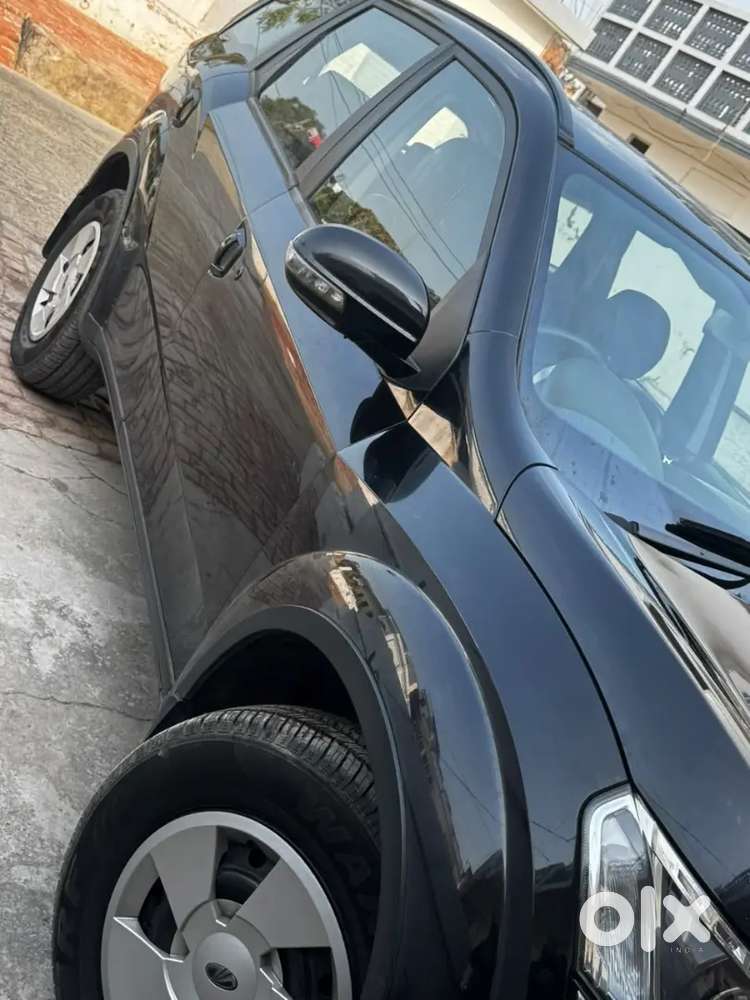 Mahindra Xuv500 2.2 W7 2018
