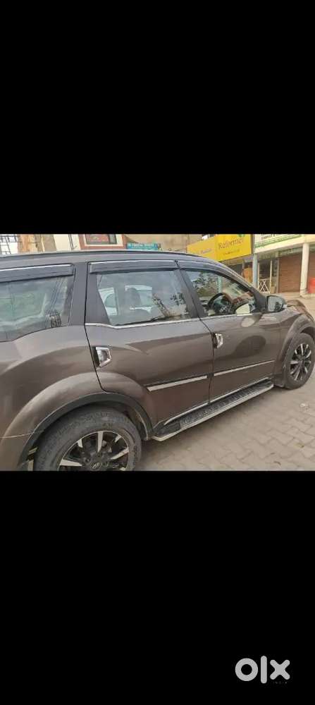 Mint Condition,top Model W11, With Sunroof ,   Single Hand Driven