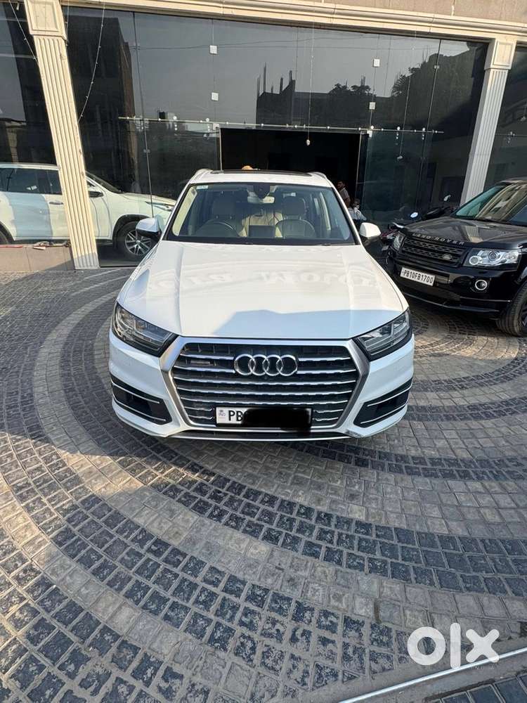 Audi Q7 Diesel Automatic 2017 Year