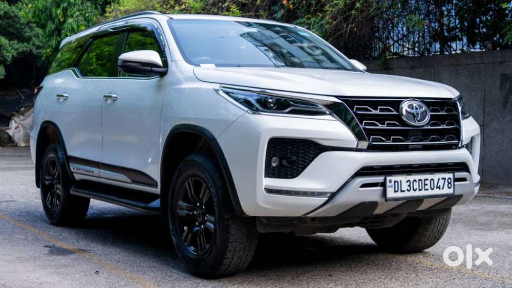 Toyota Fortuner 4x2 At 2.7 Petrol, 2025, Petrol