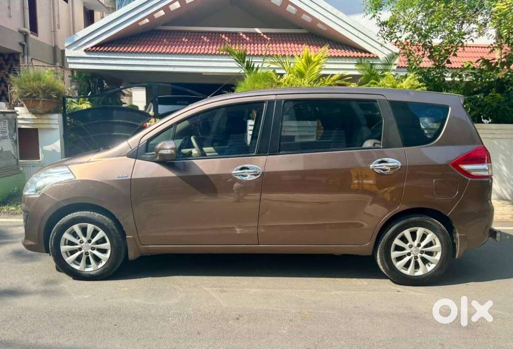 Maruti Suzuki Ertiga Zxi Plus Petrol, 2015, Petrol