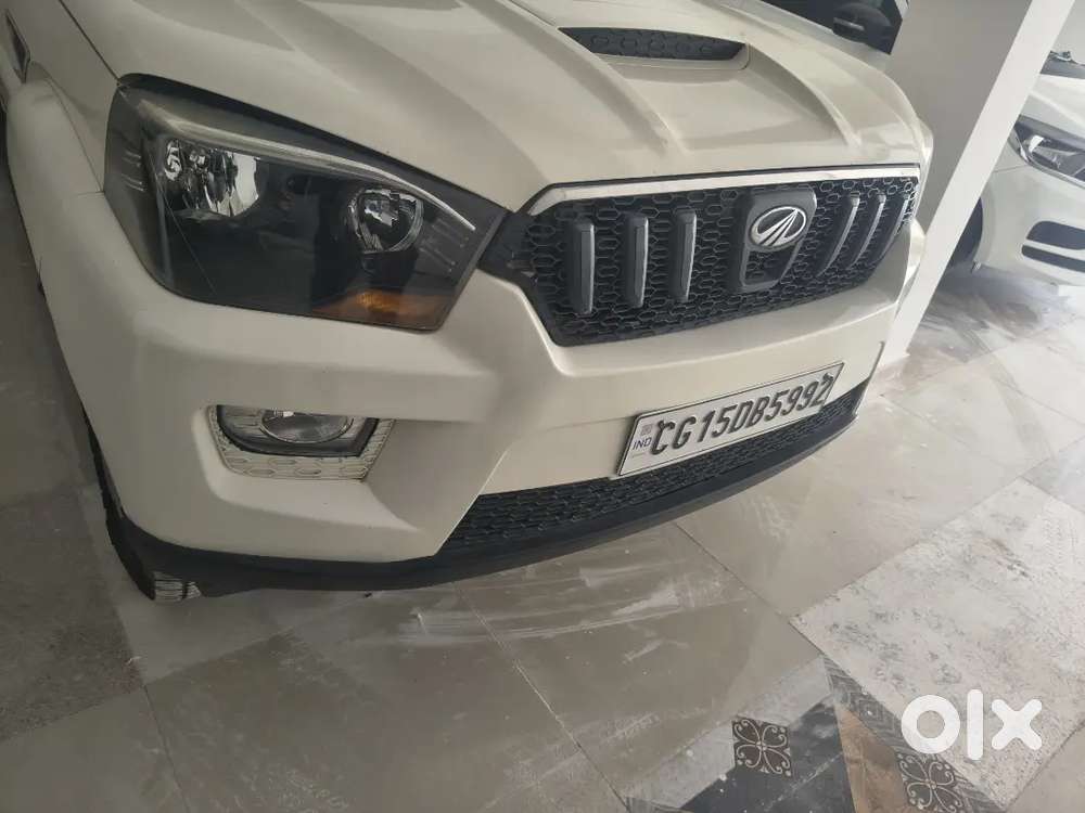 Mahindra Scorpio 2016 Diesel 120300 Km Driven